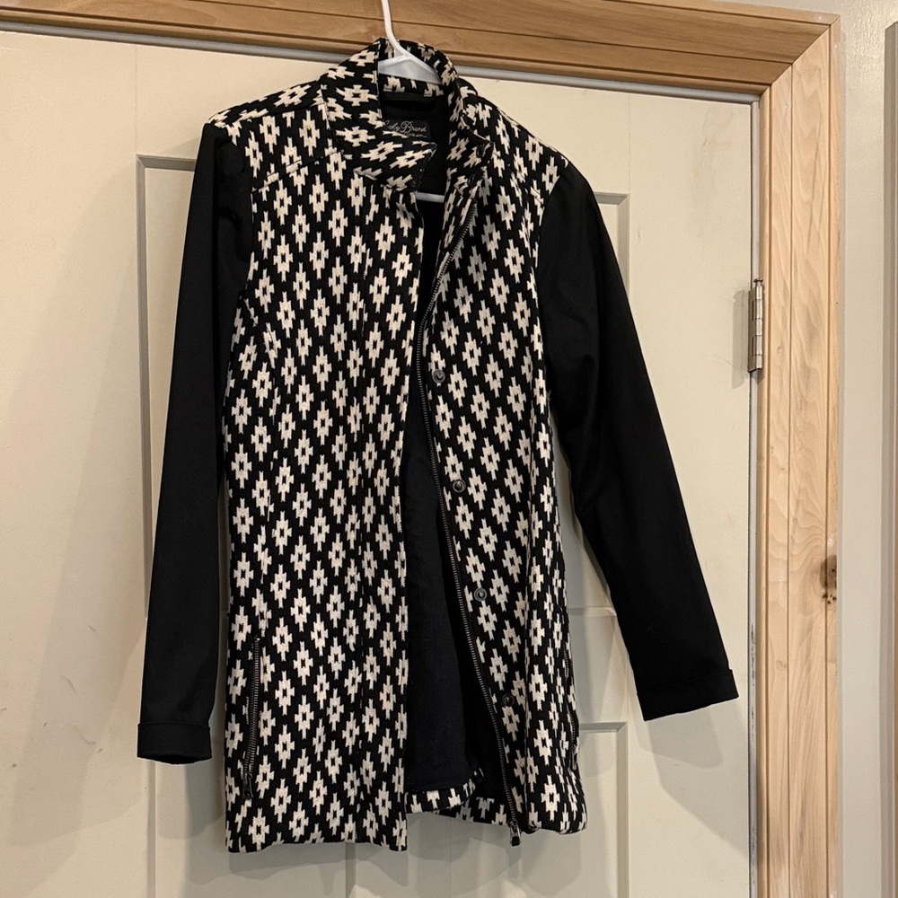 Lucky Brand Black and White Patterned Jacket